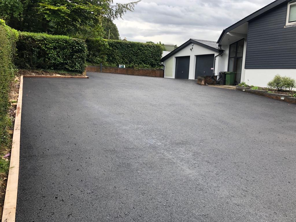 This is a photo of a asphalt driveway which is in the process of being installed by Tumut Road Tek